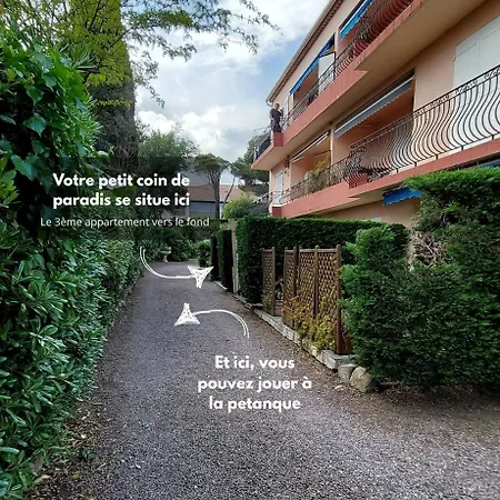 Apartment Cozy For 4 People, 100m Away Fréjus
